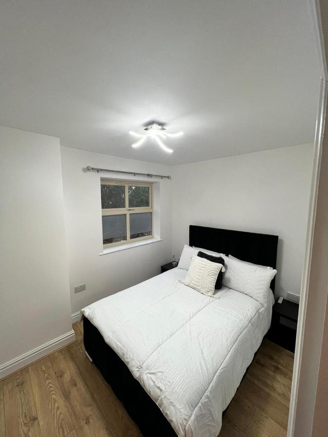 Ferienwohnung The Court Liverpool Exterior foto